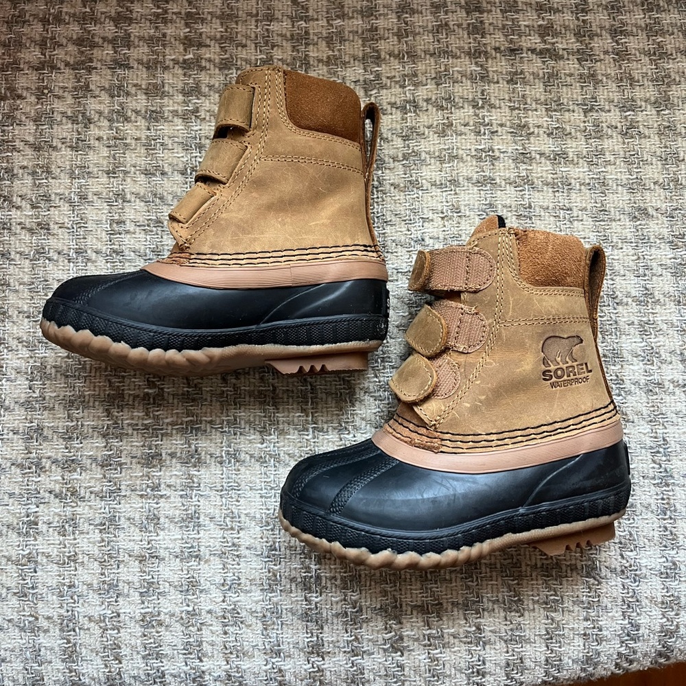 •SOREL• Cheyanne ll Strap Boot 🥾 LIKE NEW!!!